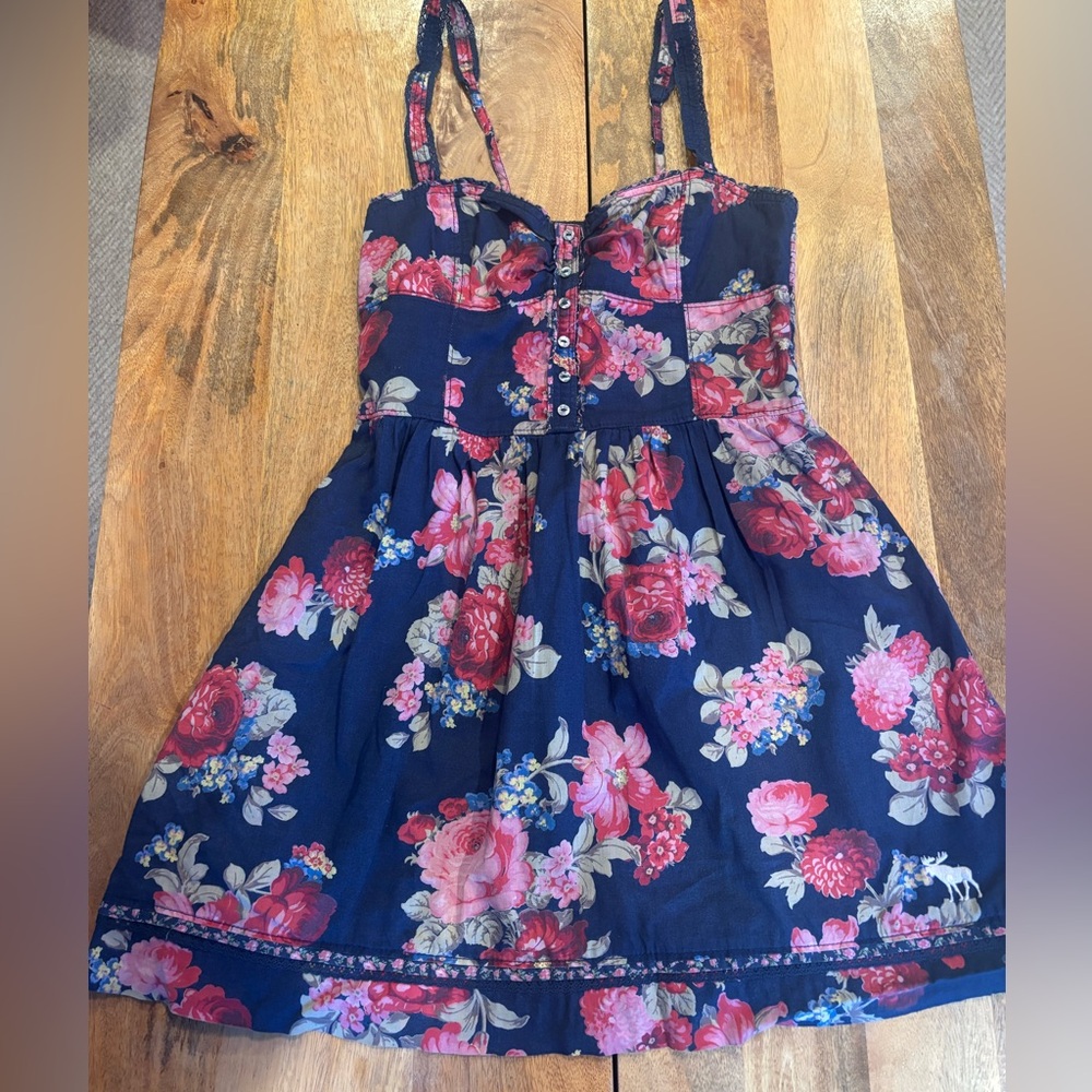Abercrombie & Fitch Floral Women Dress in Navy and Pink